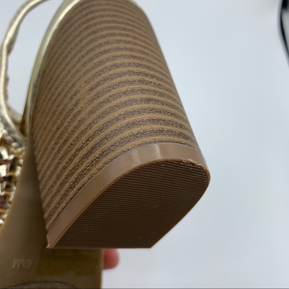 Indigo Rd. Gold Metallic Open Toe Sandals Size 6.5 - Picture 7 of 10